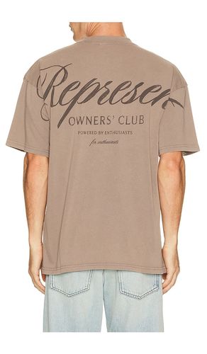 Owners Club Script Tee Shirt in . Size L. Also in M, S, XL/1X - REPRESENT - Modalova
