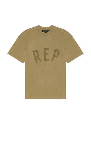 Rep Applique T-Shirt in Olive. - size L (also in M, S, XL/1X) - REPRESENT - Modalova