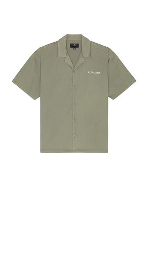 Script Camp Collar Shirt in Grey. - size L (also in M, S, XL/1X) - REPRESENT - Modalova