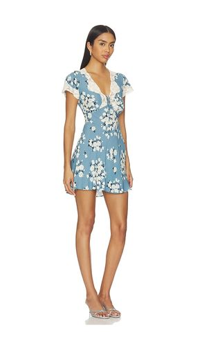 Lacie Dress in . Size L. Also in S, XS - RIXO - Modalova