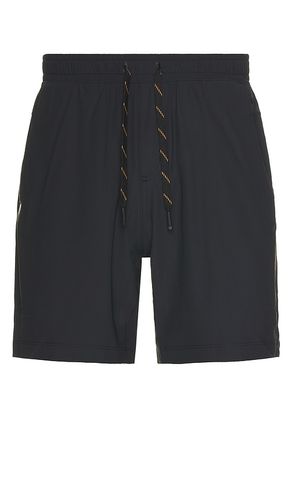 Pursuit Short in . Size S. Also in L, XL/1X - Rhone - Modalova