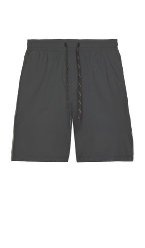 Pursuit Short in Charcoal. - size M (also in S) - Rhone - Modalova
