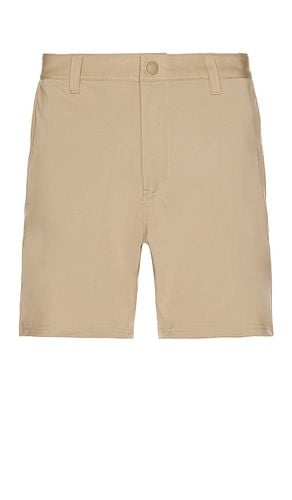 Commuter Short in Beige. - size 28 (also in 30) - Rhone - Modalova