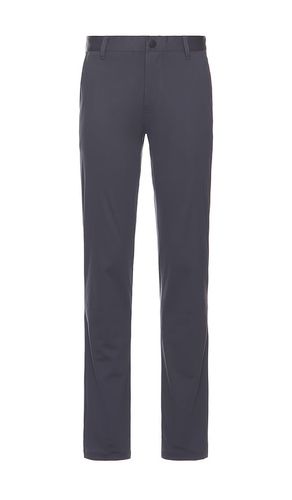 Commuter Slim Pant in Blue. - size 30 (also in 31, 32, 33, 34) - Rhone - Modalova