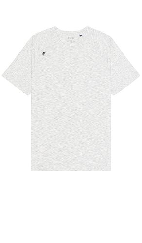 Reign Short Sleeve in . Size L. Also in M, S, XL/1X, XXL/2X - Rhone - Modalova
