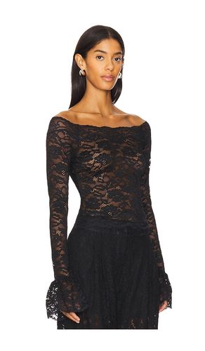 Maribeth Top in . Size S. Also in XS, L - Ronny Kobo - Modalova