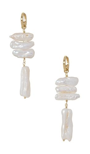 The Pearl Branch Drop Earrings in - Roxanne Assoulin - Modalova