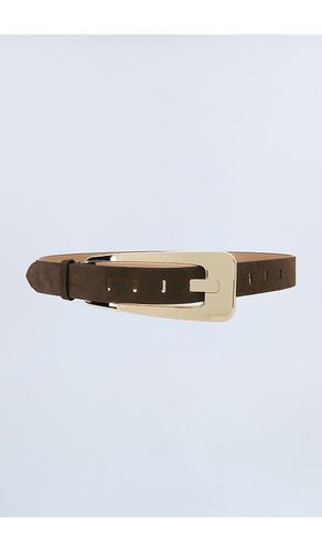 Suede Grande Buckle Belt in Brown. - size S (also in M, L) - REVOLVE LOS ANGELES - Modalova