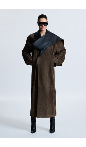 Esme Coat in . Size L. Also in M, S, XL, XS - REVOLVE LOS ANGELES - Modalova