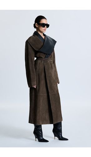 Esme Coat in . Taglia L. Also in M, S, XL, XS, XXS - REVOLVE LOS ANGELES - Modalova
