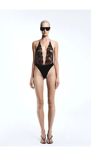 Alouette Bodysuit in . Taglia S. Also in M, L, XL - REVOLVE LOS ANGELES - Modalova