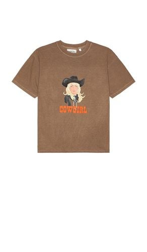 Cowgirl Tee in Brown. - size L (also in M, S, XL/1X, XS) - Remington Stone - Modalova