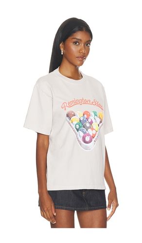 Billiards 2 Tee in . Size S. Also in M, L, XL/1X - Remington Stone - Modalova