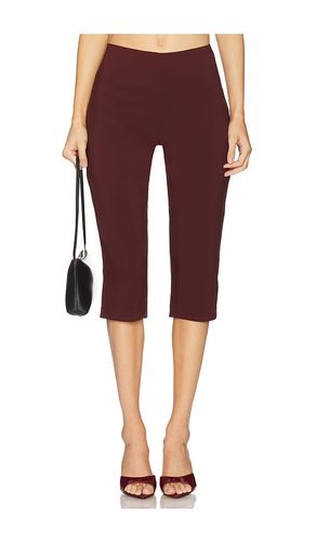 Gisele Capri Pants in Chocolate. - size L (also in M, S, XL, XS) - Runaway The Label - Modalova