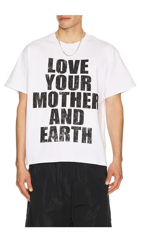 Love Your Mother Tee in . Taglia S. Also in L, XL/1X - Ryoko Rain - Modalova