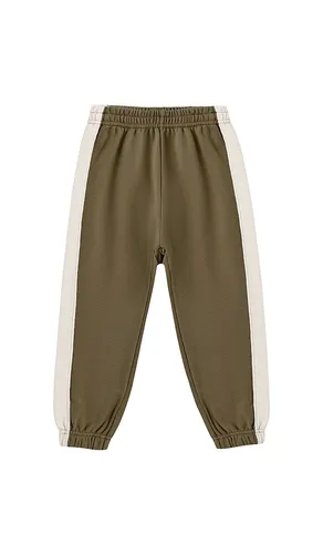 Kids Paneled Sweatpant in Green. - size 2-3yr (also in 4-5yr) - Rylee + Cru - Modalova