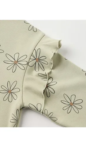 Kids Ruffle Sweatshirt in Green. - size 2-3yr (also in 4-5yr) - Rylee + Cru - Modalova