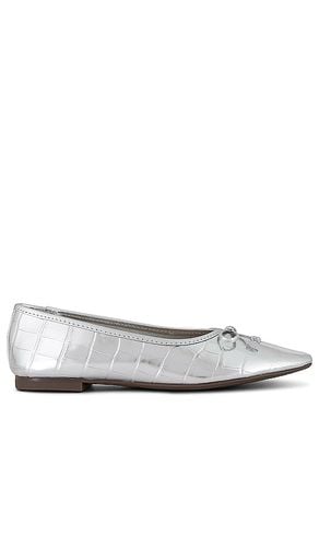 Arissa Flat in Metallic Silver. - size 6 (also in 6.5, 8.5, 9.5) - Schutz - Modalova