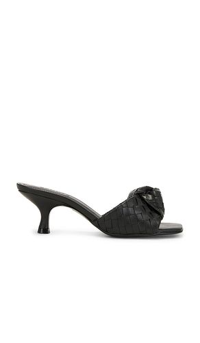 Kareena Knot Mule in . - size 6 (also in 6.5, 7, 7.5, 8, 8.5) - Schutz - Modalova