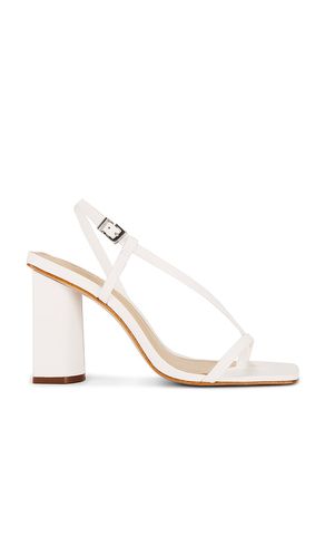 Heloise Block Heel in . - size 10 (also in 6, 7.5, 8, 8.5, 9, 9.5) - Schutz - Modalova