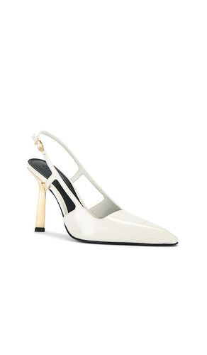 Sophia Pump in . Size 10. Also in 9.5 - Schutz - Modalova