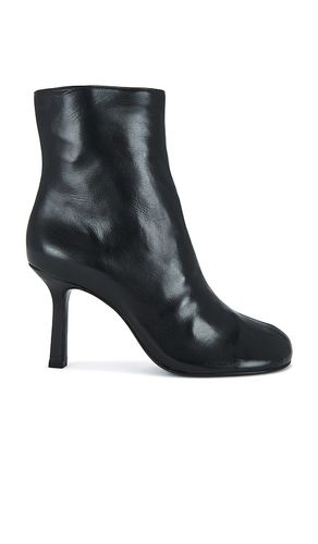 Brielle Bootie in . - size 10 (also in 6, 6.5, 7, 7.5, 8, 8.5, 9, 9.5) - Schutz - Modalova