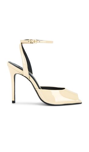 Estella Sandal in Neutral. - size 10 (also in 6, 8.5, 9.5) - Schutz - Modalova