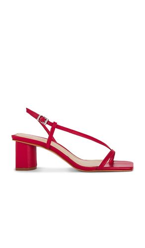 Heloise Mid Block Heel in Red. - size 6 (also in 6.5, 7, 7.5, 8, 8.5, 9, 9.5) - Schutz - Modalova