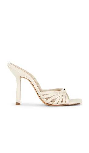 Tara Mule in Ivory. - size 10 (also in 8.5, 9.5) - Schutz - Modalova
