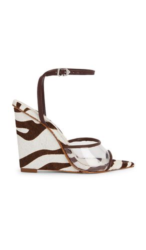 Elodie Vinyl Wedge Sandal in Brown. - size 6.5 (also in 7, 7.5, 8, 8.5) - Schutz - Modalova