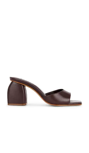 Leena Sandal in Brown. - size 10 (also in 6, 6.5, 7.5, 8, 8.5, 9, 9.5) - Schutz - Modalova