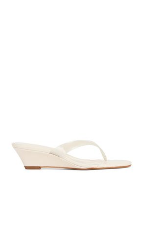 Roslyn Wedge Sandal in . Size 10. Also in 6.5 - Schutz - Modalova