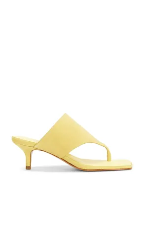 Sage Mid Stiletto Sandal in . Size 6. Also in 6.5, 7, 8, 8.5, 9.5 - Schutz - Modalova