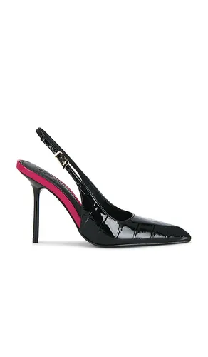 Leona Slingback Pump in . Size 10. Also in 7.5, 8 - Schutz - Modalova