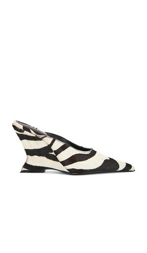 Siena Mule Pump in Black,White. - size 10 (also in 6, 6.5, 7, 7.5, 8, 8.5, 9, 9.5) - Schutz - Modalova