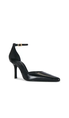 Jenny Pump in . Size 6. Also in 7, 7.5, 8, 8.5, 9.5 - Schutz - Modalova