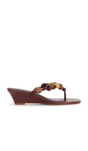 X REVOLVE Sapphire Wedge Sandal in . Size 10. Also in 6, 6.5, 7.5, 8, 8.5, 9.5 - Schutz - Modalova
