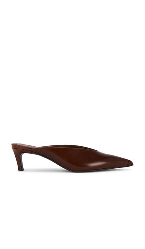 Loren Mid Mule Pump in Brown. - size 6 (also in 8.5) - Schutz - Modalova