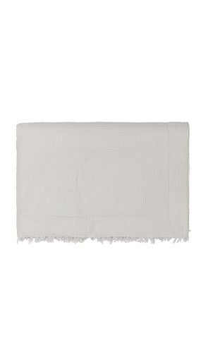 Snug Muslin Throw in Grey - Sunday Citizen - Modalova