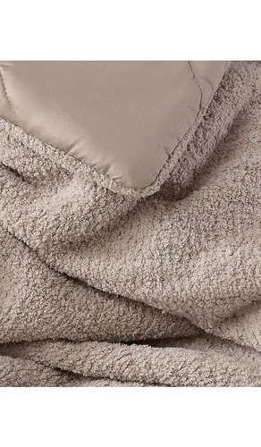 Snug Comforter in - Sunday Citizen - Modalova