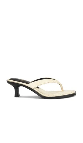 Dollie Sandal in . Size 6. Also in 6.5, 7, 7.5, 8, 9, 9.5 - Sam Edelman - Modalova