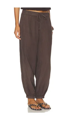 Melody Micro Linen Balloon Pant in Brown. - size S (also in L) - Sanctuary - Modalova