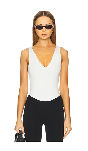 Plunge V Bodysuit in . - size S (also in XS, L, XL) - SANS FAFF - Modalova