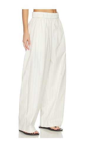 Everyday Relaxed Pants in . Taglia L. Also in M, XL - St. Agni - Modalova