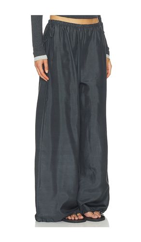 Silk Adjustable Balloon Pants in Black. - size L (also in M, S, XL, XS) - St. Agni - Modalova