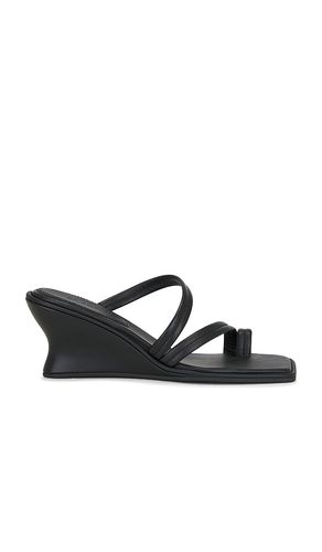 Soft Strap Contour Wedge in . - size 37 (also in 38, 39, 40) - St. Agni - Modalova