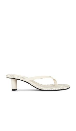 Woven Thong Heel in Ivory. - size 37 (also in 38) - St. Agni - Modalova