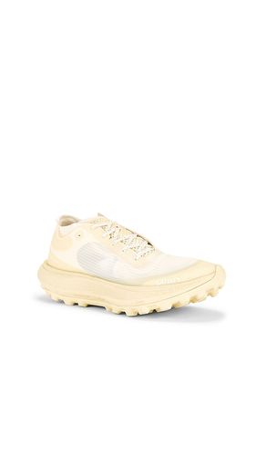 The Rocker Sneaker in . Size 10. Also in 11, 13, 8, 9, 9.5 - Satisfy - Modalova