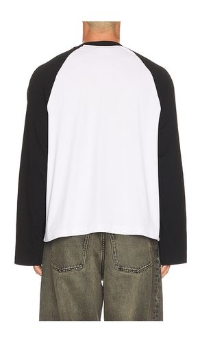 Raglan Stable Long Sleeve Racing Tee in . Taglia L. Also in M, S, XL/1X - Siegelman Stable - Modalova