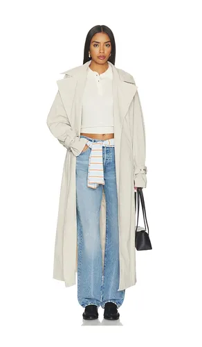 Searle Lightweight Trench Coat in Tan. - size S (also in XXS, XS, M, L, XL) - SNDYS - Modalova